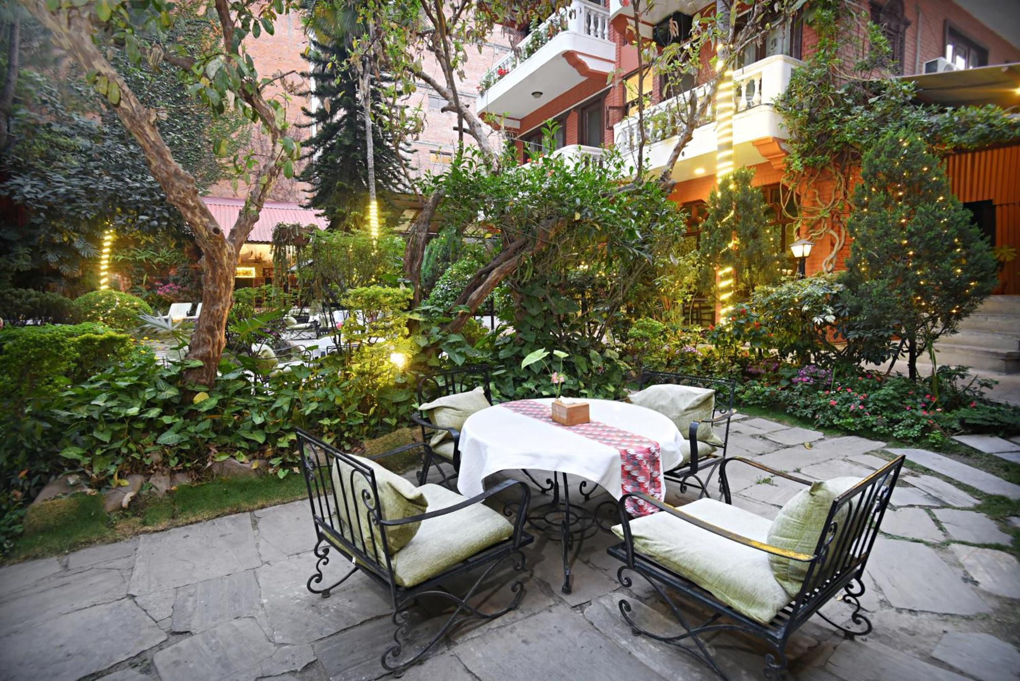 Nirvana Boutique Hotel Kathmandu Exterior photo